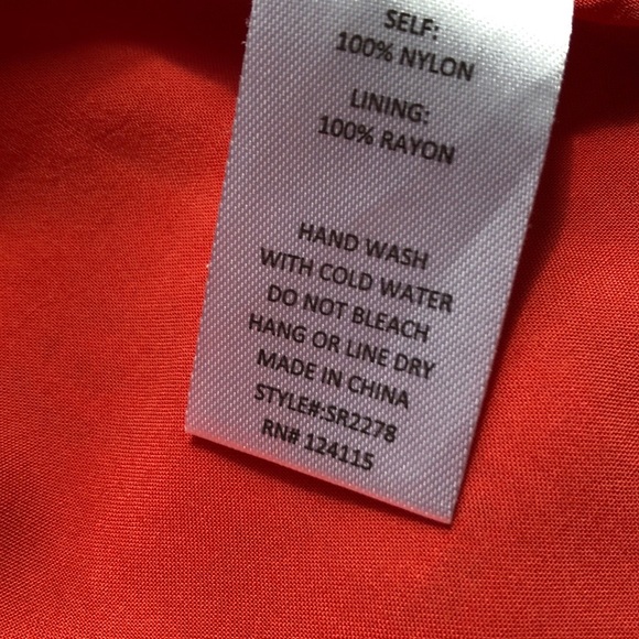 SALE! Lace Flowing Sexy Halter Top in Gorgeous Coral Color Sz M EUC! - Picture 7 of 9